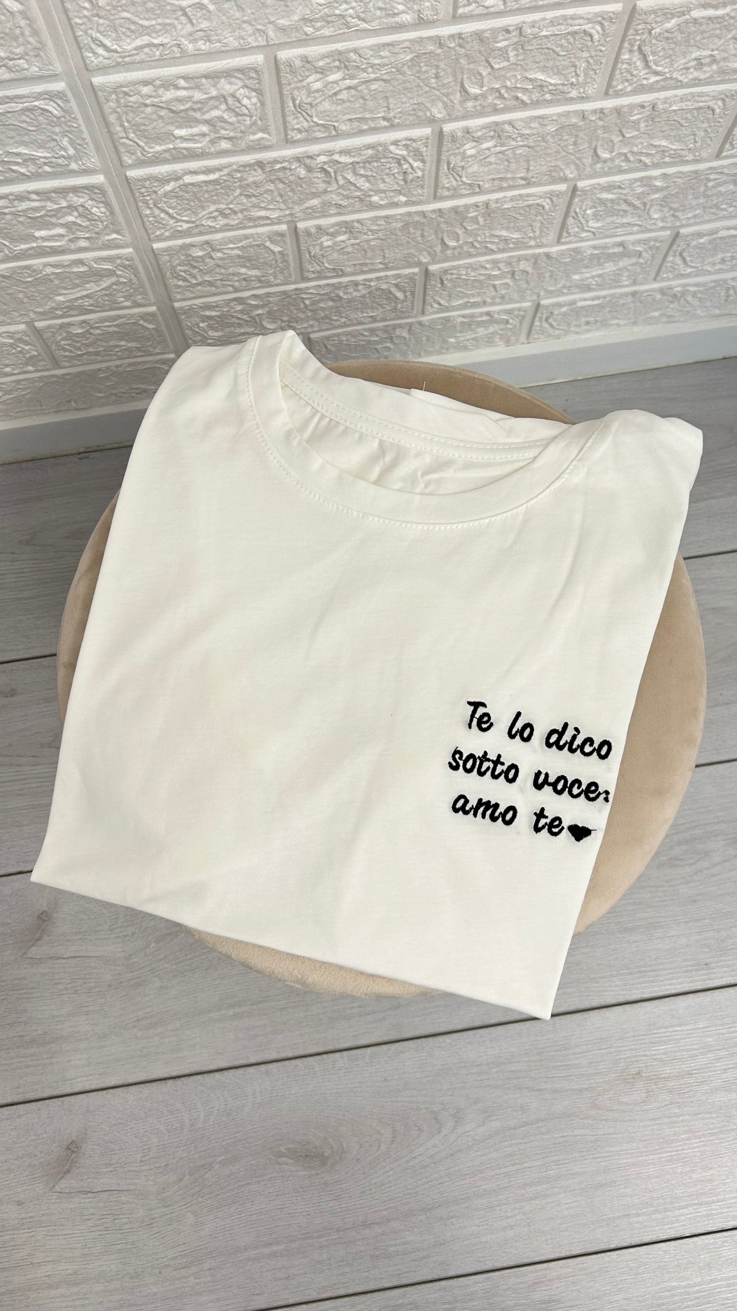 T-shirt frasi